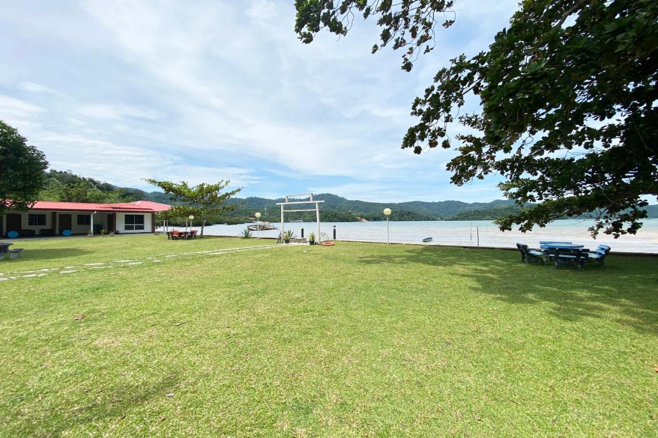 Oyo 90317 Ambong Bay Resthouse Hotel Kota Kinabalu Ngoại thất bức ảnh