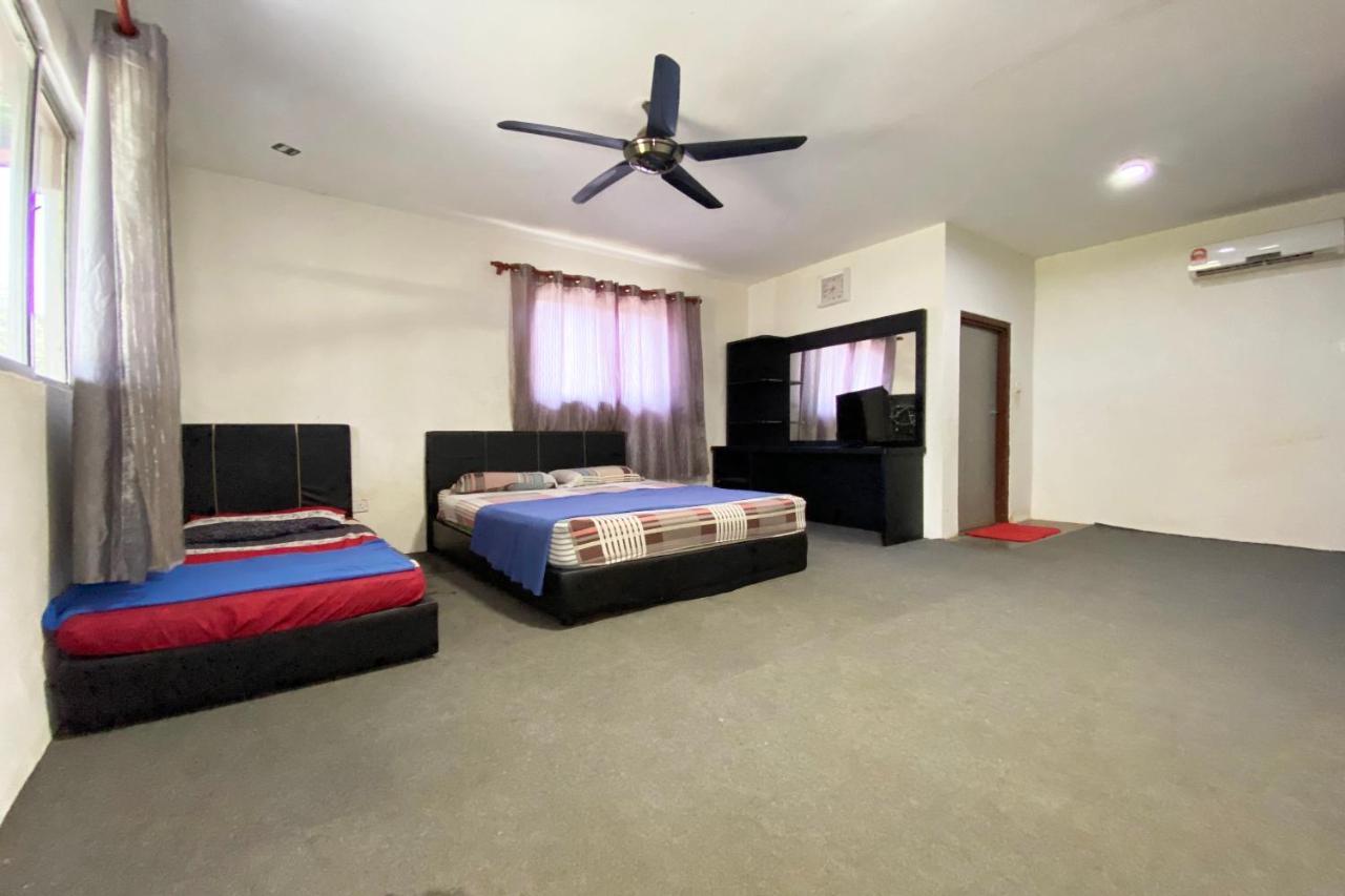 Oyo 90317 Ambong Bay Resthouse Hotel Kota Kinabalu Ngoại thất bức ảnh