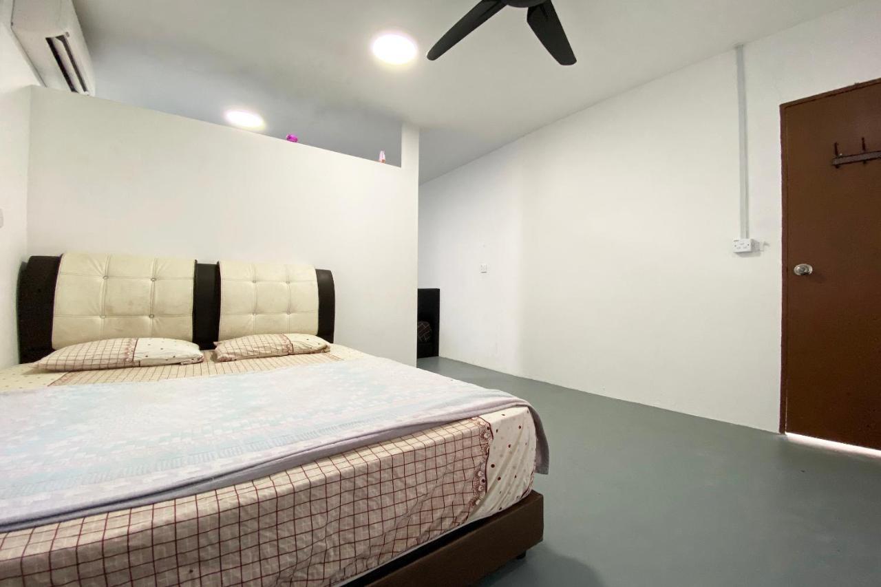Oyo 90317 Ambong Bay Resthouse Hotel Kota Kinabalu Ngoại thất bức ảnh