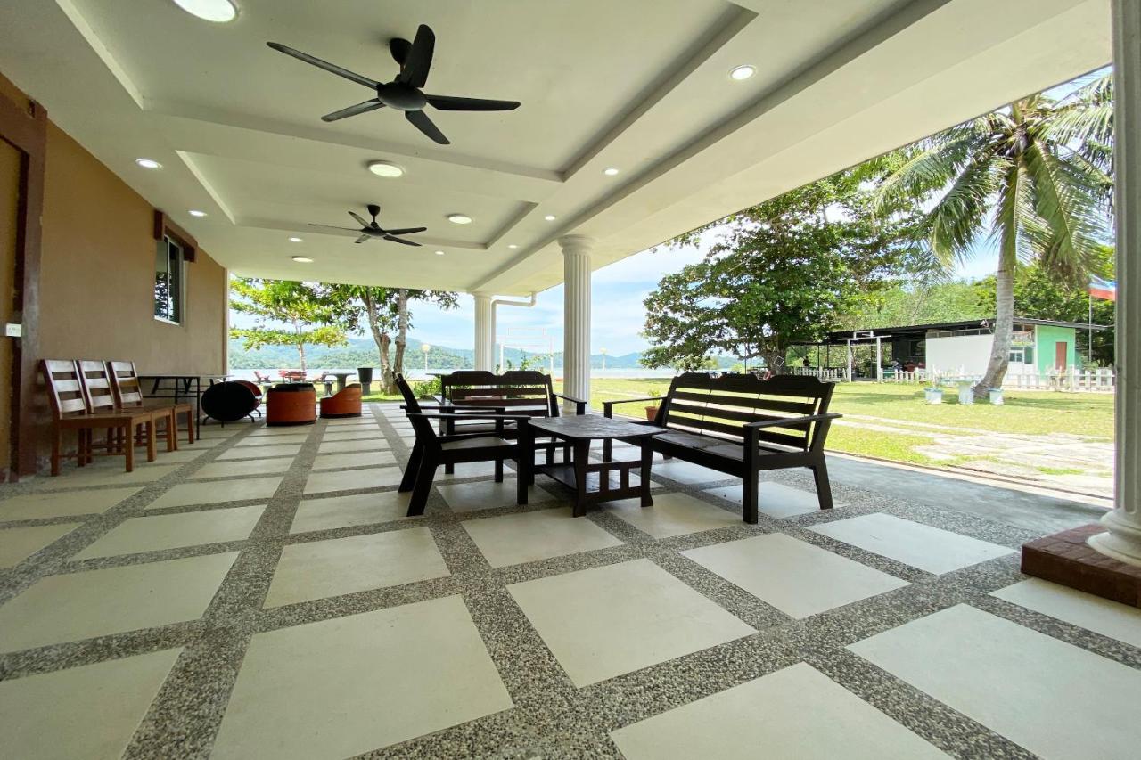 Oyo 90317 Ambong Bay Resthouse Hotel Kota Kinabalu Ngoại thất bức ảnh